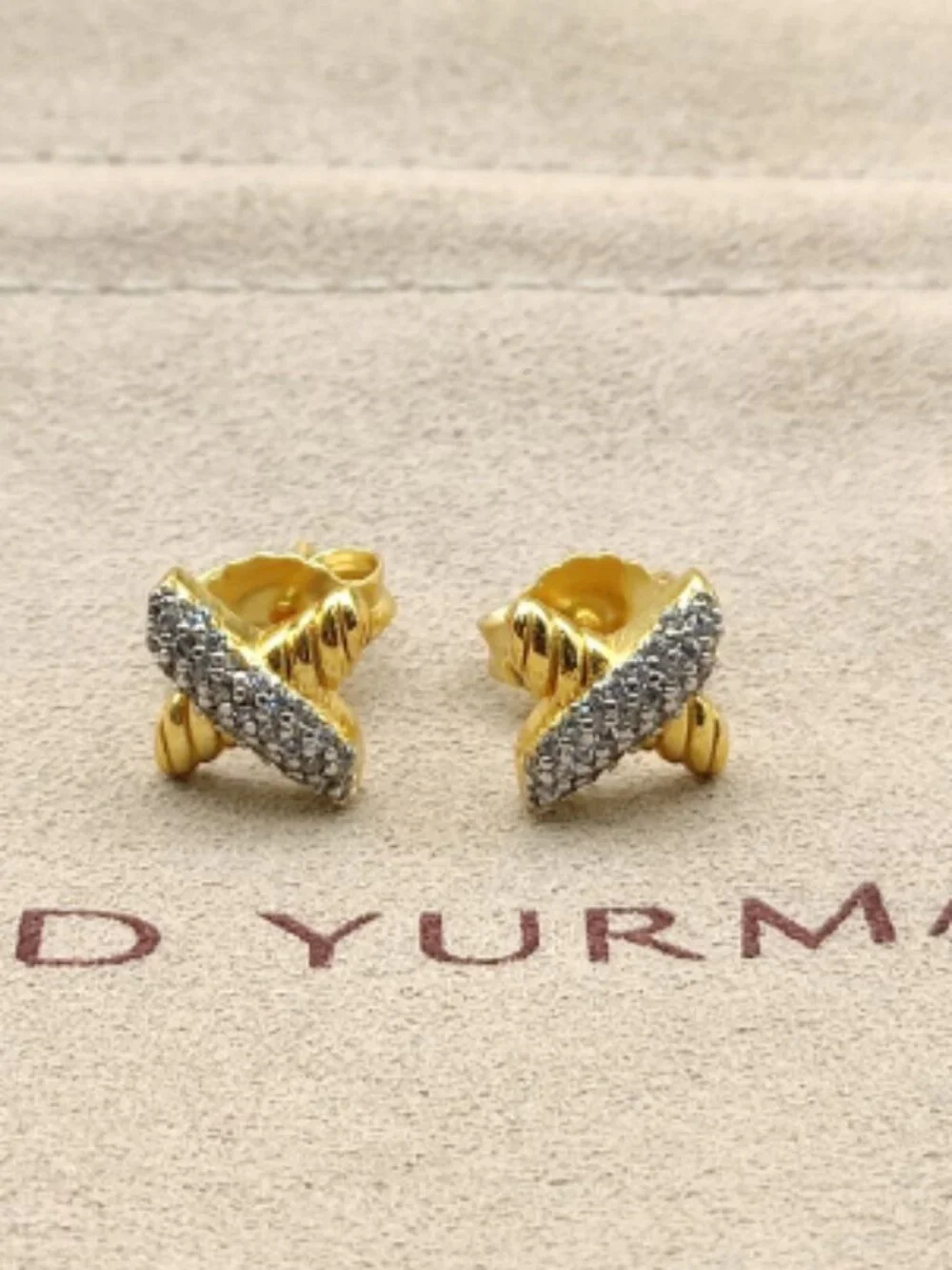 ✨ David Yaman Earrings - Picture 2 of 5